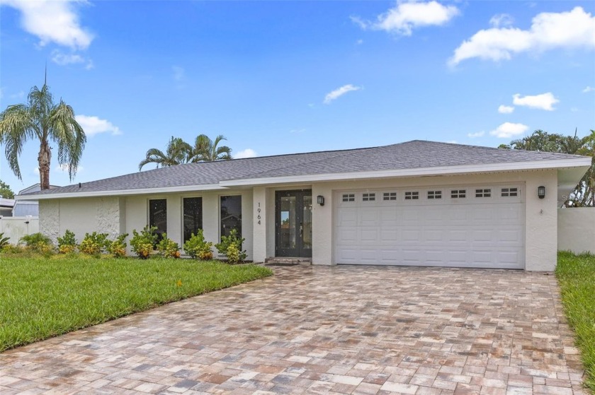 Under contract-accepting backup offers. Back on market due to - Beach Home for sale in St. Petersburg, Florida on Beachhouse.com