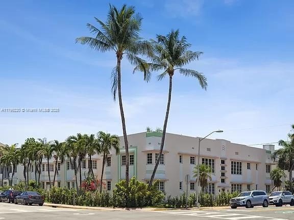 GREAT OPPORTUNITY, motivated seller. Cash only!!!, must see! - Beach Condo for sale in Miami Beach, Florida on Beachhouse.com