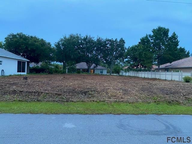 NICE HIGH & DRY & CLEARED LOT LOCATED IN A BEAUTIFUL & HIGHLY - Beach Lot for sale in Palm Coast, Florida on Beachhouse.com