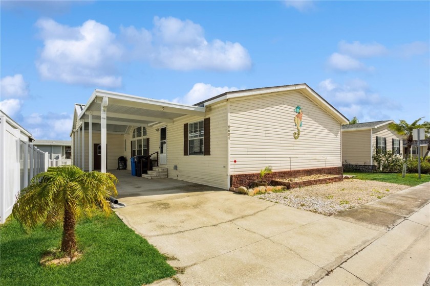 Under contract-accepting backup offers. Welcome to your ideal - Beach Home for sale in Riverview, Florida on Beachhouse.com