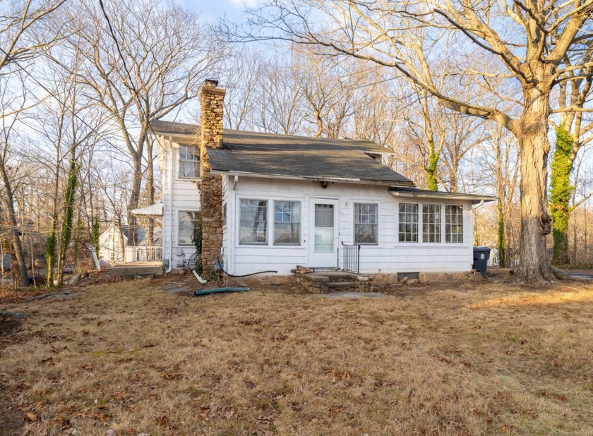 Dreaming of life by the shore? Here's your chance to own a piece - Beach Home for sale in Branford, Connecticut on Beachhouse.com