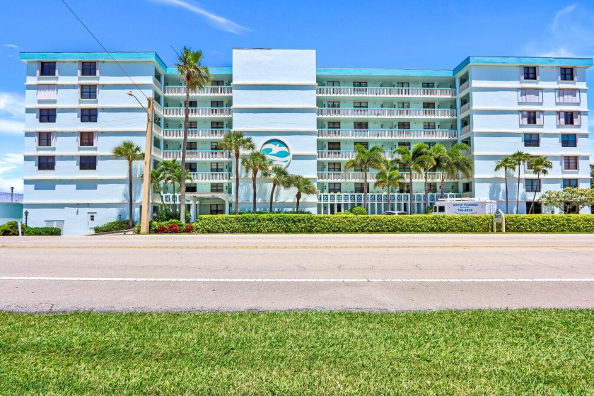 Located Directly on the sand! Unobstructed Direct Ocean views - Beach Condo for sale in Juno Beach, Florida on Beachhouse.com