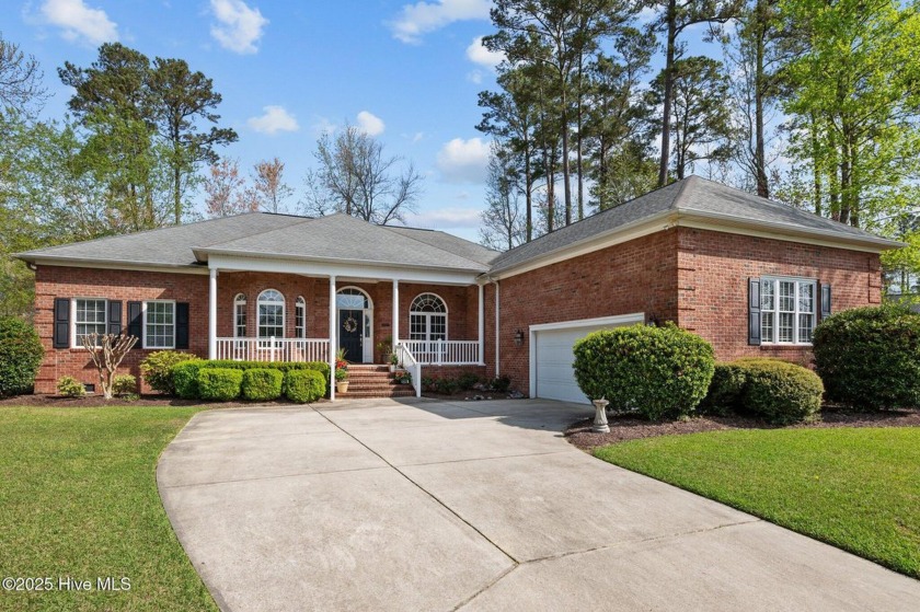 Welcome to this stunning home located in the amenity-rich - Beach Home for sale in Chocowinity, North Carolina on Beachhouse.com