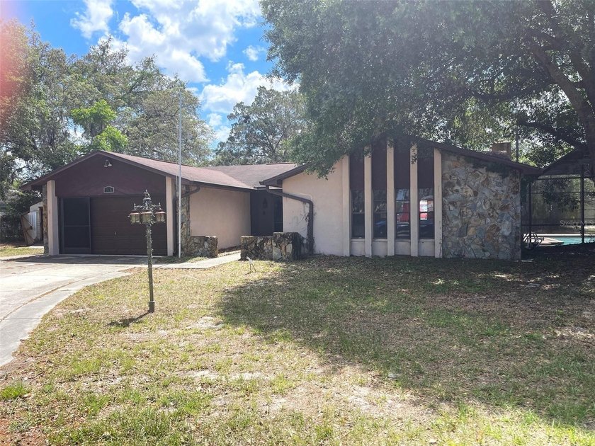 Handyman special. A fantastic opportunity to own this 3 bedroom - Beach Home for sale in Spring Hill, Florida on Beachhouse.com