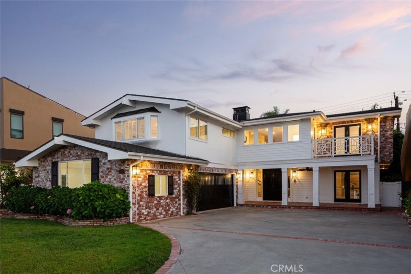 Experience breathtaking rooftop ocean and bay views in the heart - Beach Home for sale in Newport Beach, California on Beachhouse.com