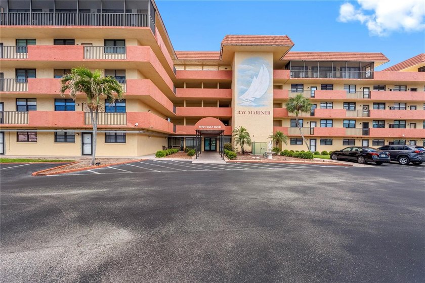 Wake up to coastal living at its finest in this fully renovated - Beach Condo for sale in Indian Shores, Florida on Beachhouse.com