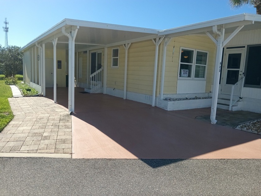 (DOUBLE WIDE) 2 BEDROOM / 2 BATH -- Don't miss out on this - Beach Home for sale in Melbourne Beach, Florida on Beachhouse.com