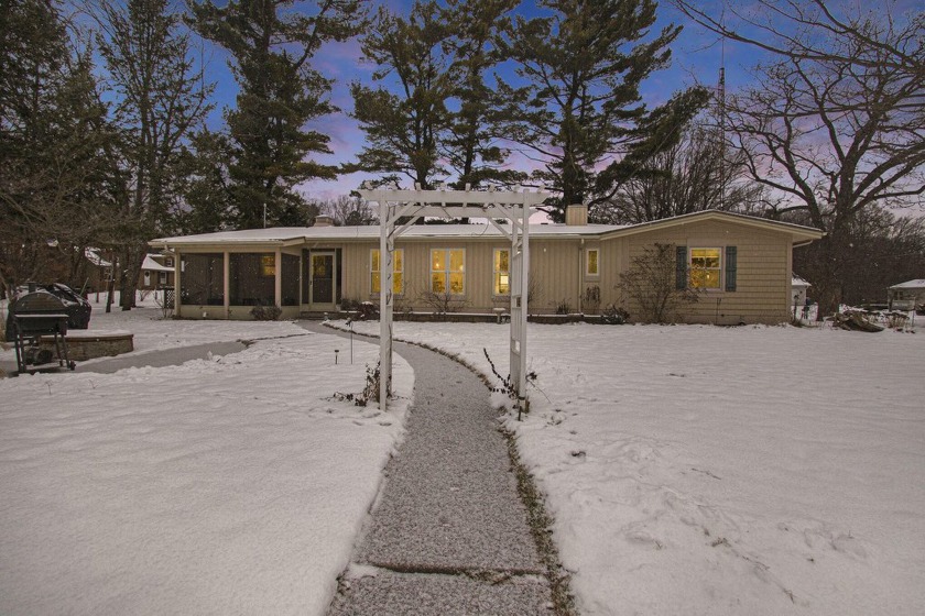 Ever dreamed of living on the lake but thought it was out of - Beach Home for sale in Spring Lake, Michigan on Beachhouse.com