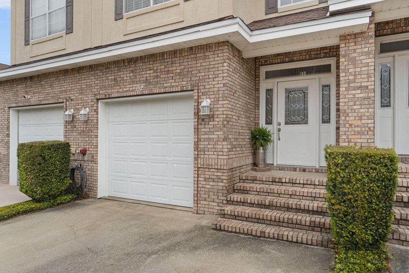Welcome to low-maintenance living in the heart of Niceville with - Beach Townhome/Townhouse for sale in Niceville, Florida on Beachhouse.com