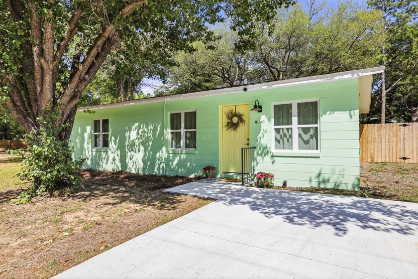 Welcome to Tropical Pines, a vibrant, island-inspired, private - Beach Home for sale in Tallahassee, Florida on Beachhouse.com