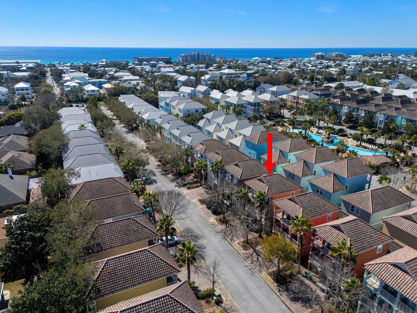 LUXURY. LOCATION. INCOME POTENTIAL. If you've been waiting for a - Beach Home for sale in Destin, Florida on Beachhouse.com