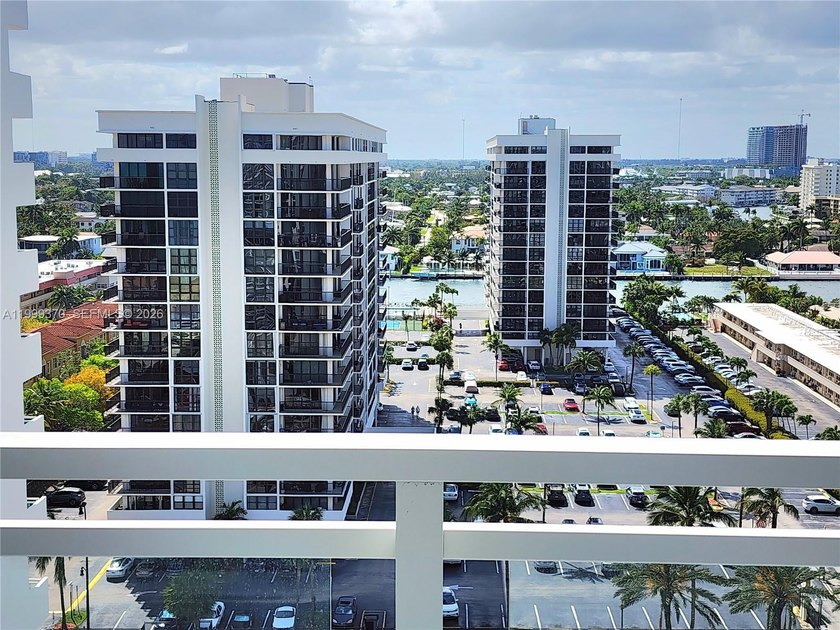 SCREAMING DEAL!  ~  THIS WON'T LAST!  OCEANFRONT LIVING WITH - Beach Condo for sale in Hallandale Beach, Florida on Beachhouse.com