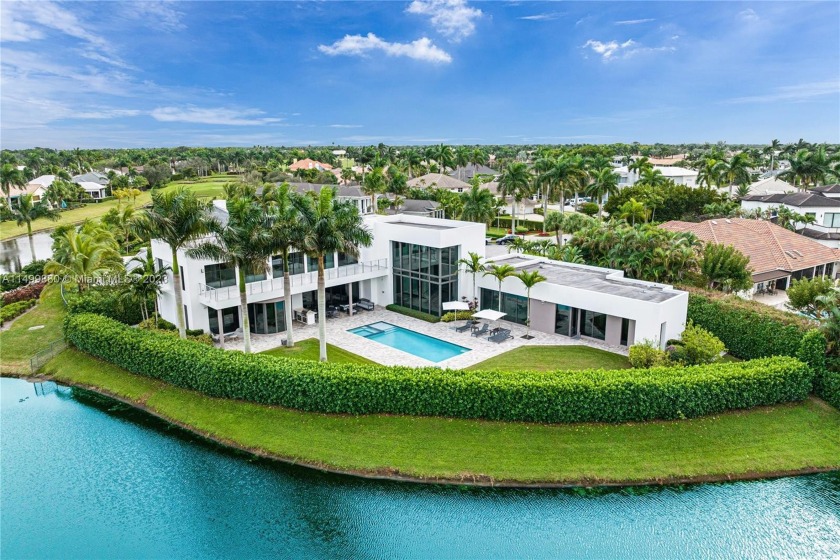 Located on a cul-de-sac, over looking a PAR 5  tucked in St - Beach Home for sale in Boca Raton, Florida on Beachhouse.com
