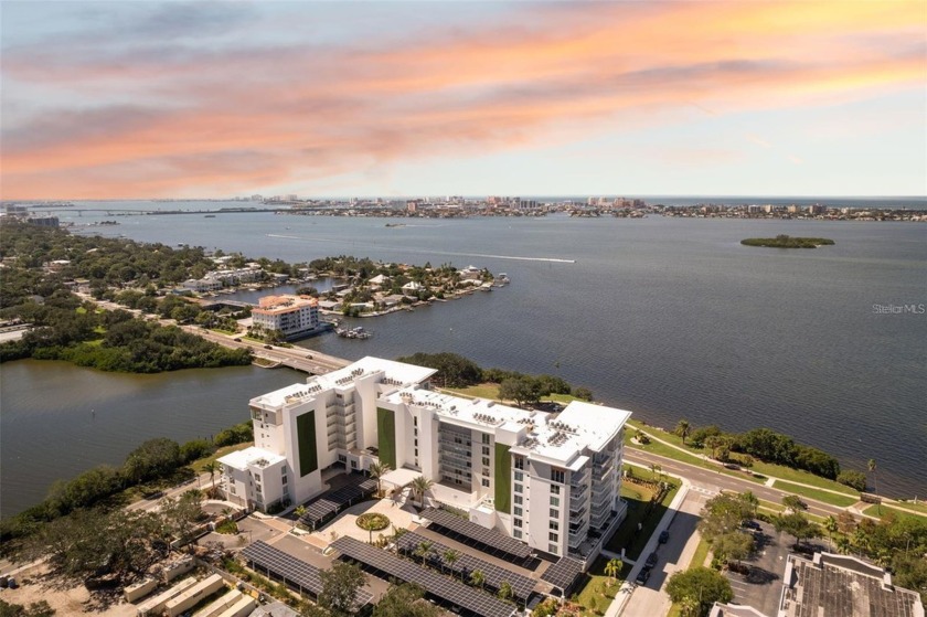 $125K PRICE IMPROVEMENT *  Allow us to introduce you to Serena - Beach Condo for sale in Clearwater, Florida on Beachhouse.com