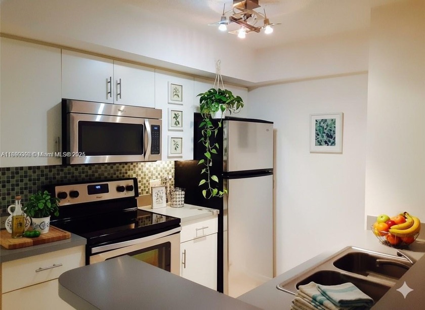 CURRENTLY RENTED TILL 09/19/2026  $1950. Investor opportunity! - Beach Condo for sale in Pembroke Pines, Florida on Beachhouse.com