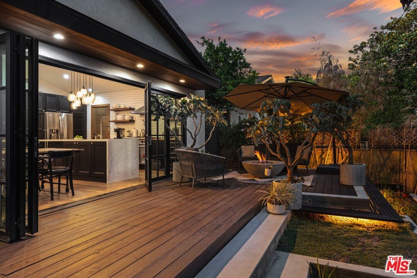 Beautifully Renovated, Designer Done Venice Oasis - Just Off the - Beach Home for sale in Venice, California on Beachhouse.com