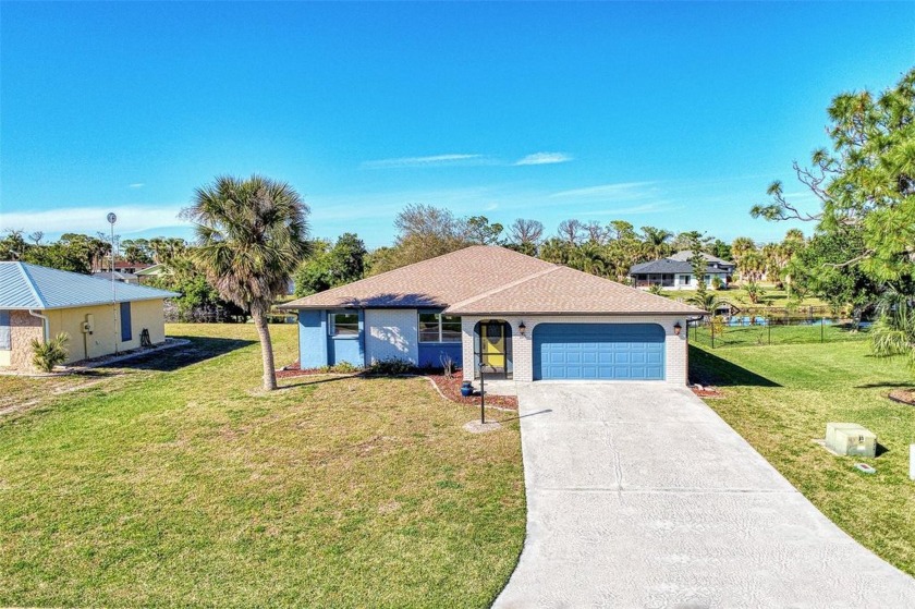 You wont believe your eyes when you see this *Coastal style* 3 - Beach Home for sale in Rotonda West, Florida on Beachhouse.com