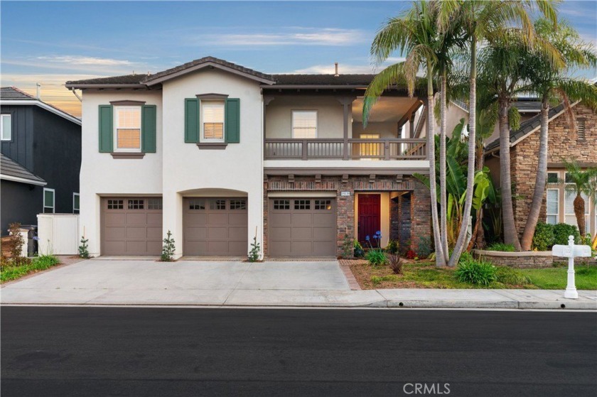 Beautifully maintained 4-bed, 3-bath two-story home in the gated - Beach Home for sale in Huntington Beach, California on Beachhouse.com