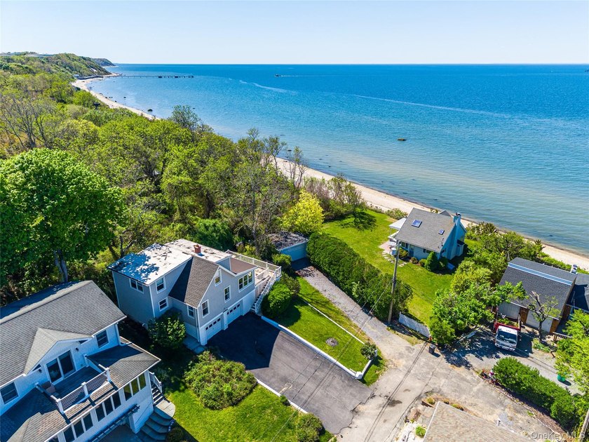 Nestled on the serene North Fork of Long Island, this fantastic - Beach Home for sale in Jamesport, New York on Beachhouse.com