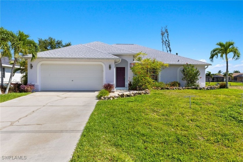 Adorable 4br/2ba waterfront pool home centrally located in SW - Beach Home for sale in Cape Coral, Florida on Beachhouse.com