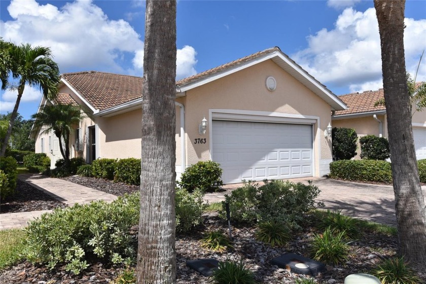 Welcome to the Villas of Burnt Store Isles. This turnkey unit - Beach Home for sale in Punta Gorda, Florida on Beachhouse.com