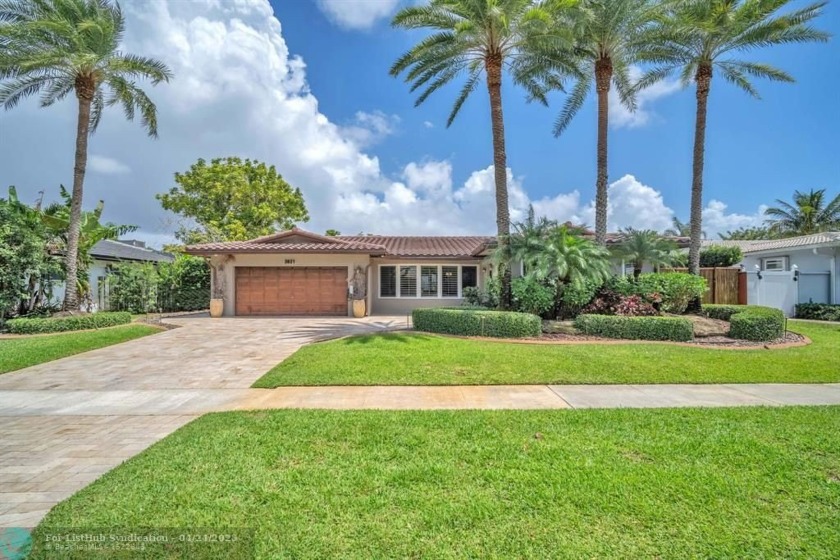 Discover this beautifully upgraded 4BD/3.5BA home in Emerald - Beach Home for sale in Hollywood, Florida on Beachhouse.com