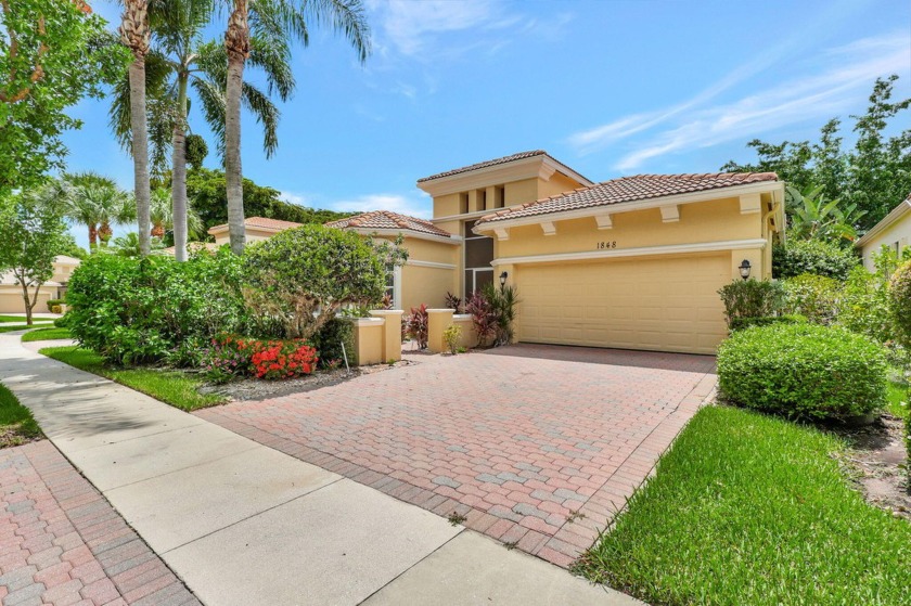 Welcome to your exquisite, meticulously maintained home in - Beach Home for sale in Wellington, Florida on Beachhouse.com