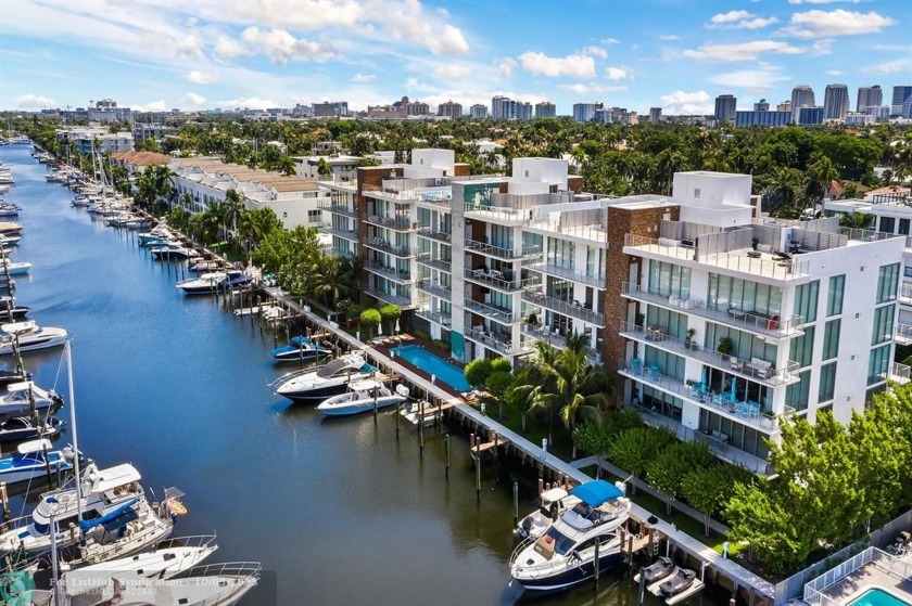 Luxury waterfront with ultra modern design offers breathtaking - Beach Condo for sale in Fort Lauderdale, Florida on Beachhouse.com