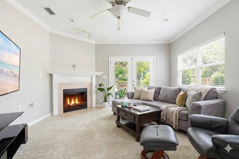 Located in the heart of Fort Walton Beach, this 4-bedroom, 2 - Beach Home for sale in Fort Walton Beach, Florida on Beachhouse.com