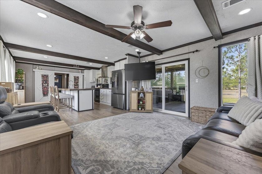 This home sits on 1.6 acres and is located just 25 minutes from - Beach Home for sale in Milton, Florida on Beachhouse.com