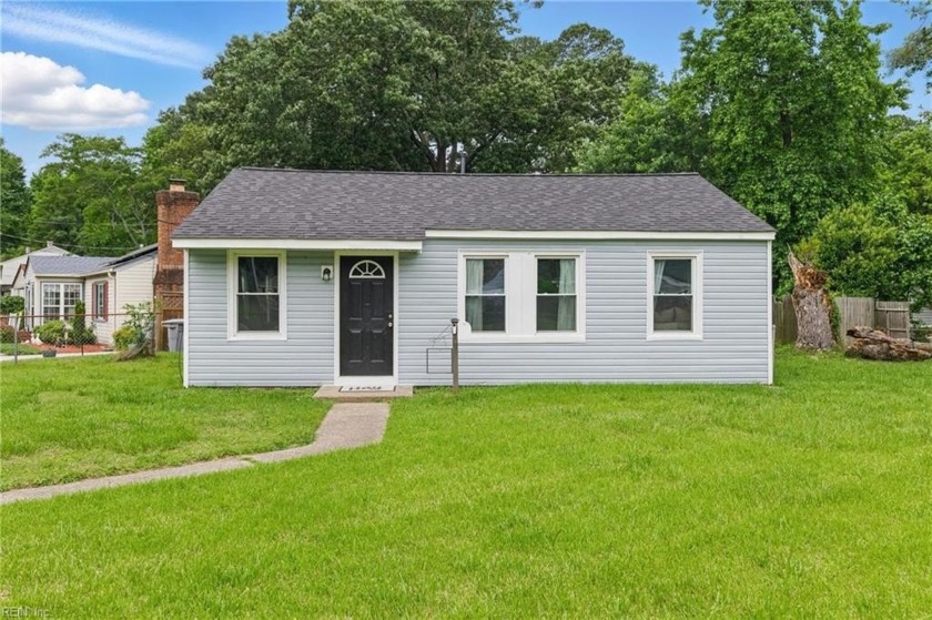 Super cute bungalow recently renovated in 2023 with  New HVAC - Beach Home for sale in Hampton, Virginia on Beachhouse.com