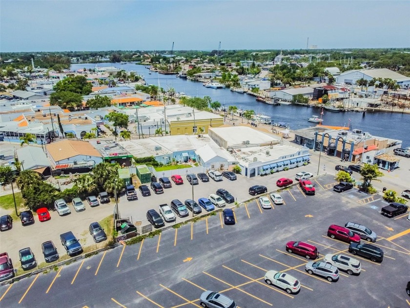 Property consist of 5 retail spaces scattered throughout the - Beach Commercial for sale in Tarpon Springs, Florida on Beachhouse.com