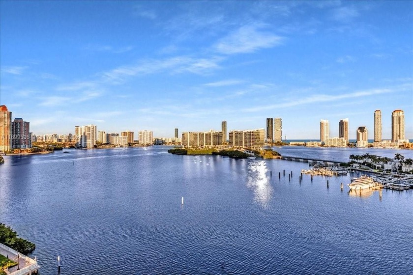 Discover luxury living in the highly sought-after 07 line at the - Beach Condo for sale in Aventura, Florida on Beachhouse.com