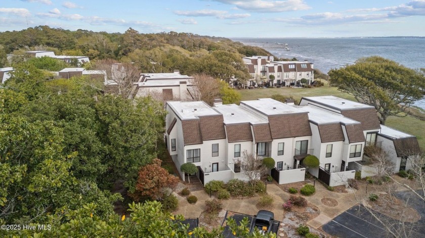 Gorgeous 3 story sound view condo with your Oak Bluff private - Beach Condo for sale in Morehead City, North Carolina on Beachhouse.com