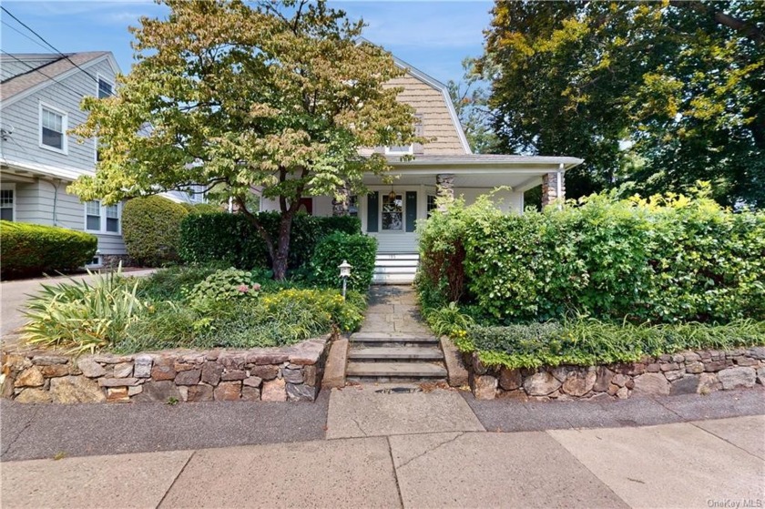 This charming Village of Larchmont home is just a quick 35 - Beach Home for sale in Mamaroneck, New York on Beachhouse.com