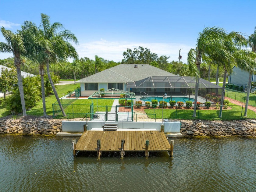Embrace Riverside Luxury at 433 12th Street - A Captivating - Beach Home for sale in Vero Beach, Florida on Beachhouse.com