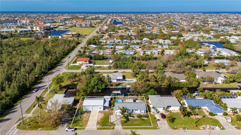 The Relaxed Waterfront Living Awaits, Your very Own Piece of - Beach Home for sale in Punta Gorda, Florida on Beachhouse.com