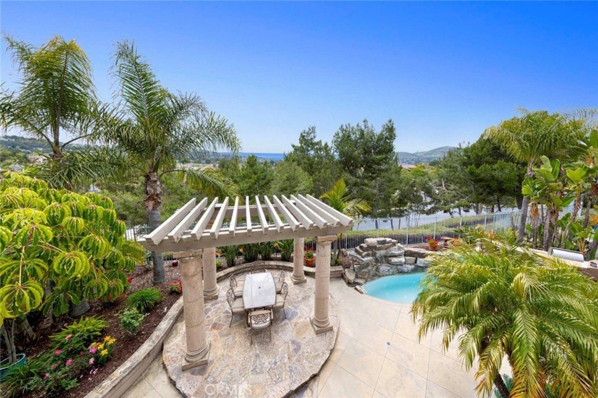 This Luxurious Home is Situated in the Country Coastal Community - Beach Home for sale in San Clemente, California on Beachhouse.com