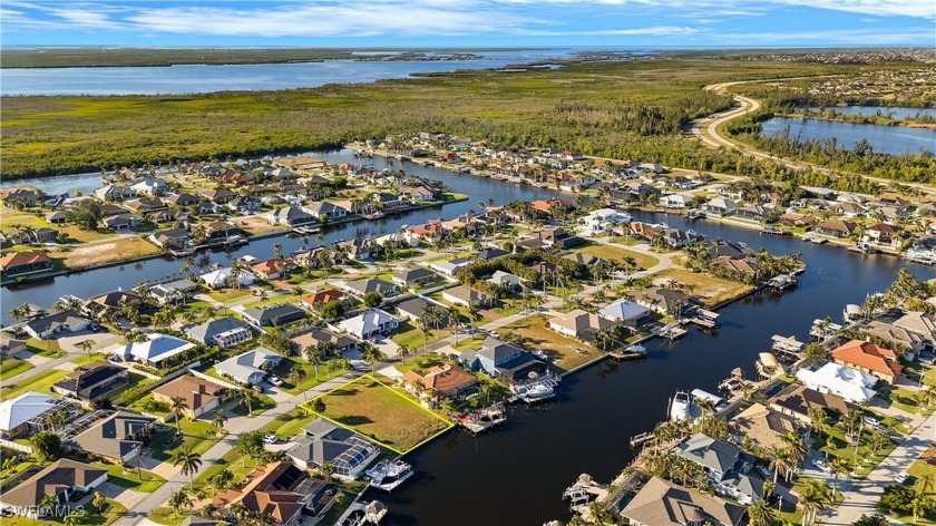 Looking for a SAIL-BOAT READY, GULF ACCESS, WATERFRONT lot? - Beach Lot for sale in Cape Coral, Florida on Beachhouse.com