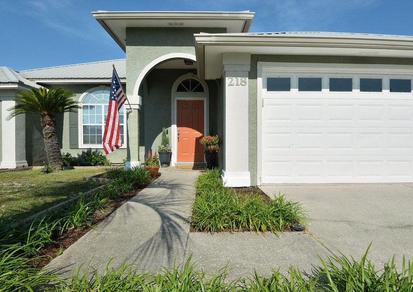 UNDER CONTRACT WITH CONTINGENCIES; SELLER ACCEPTING BACKUP - Beach Home for sale in Panama City Beach, Florida on Beachhouse.com