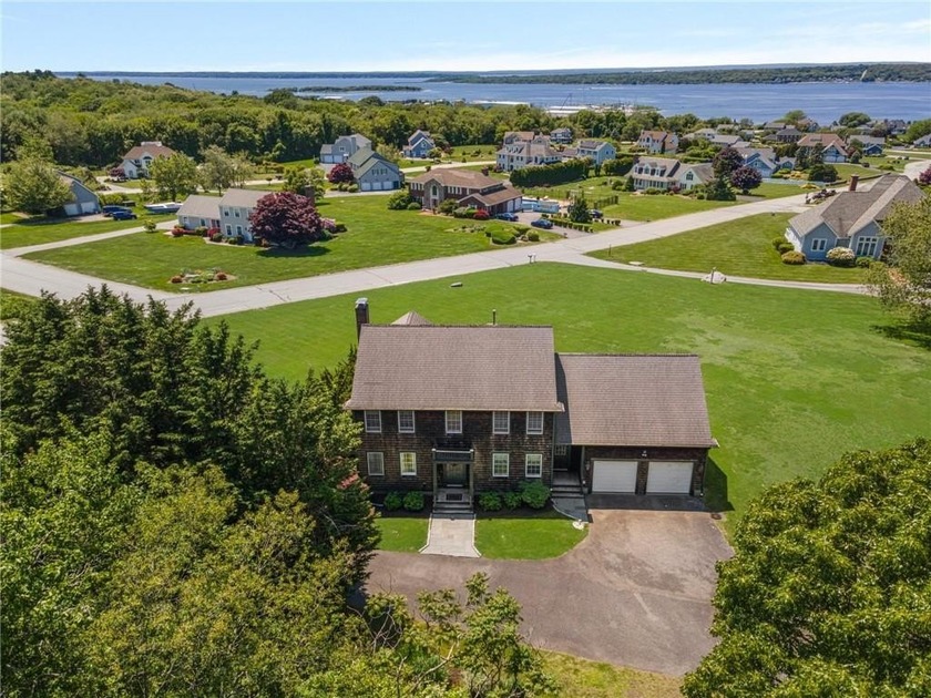 Rare opportunity to own over an acre on Portsmouth's prestigious - Beach Home for sale in Portsmouth, Rhode Island on Beachhouse.com