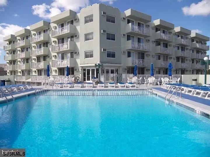 Adorable one-bedroom condo, perfect for unforgettable summer - Beach Condo for sale in Wildwood, New Jersey on Beachhouse.com
