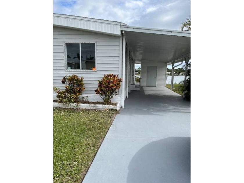 A completely renovated home, located at the end of a cul d sac - Beach Home for sale in Melbourne, Florida on Beachhouse.com