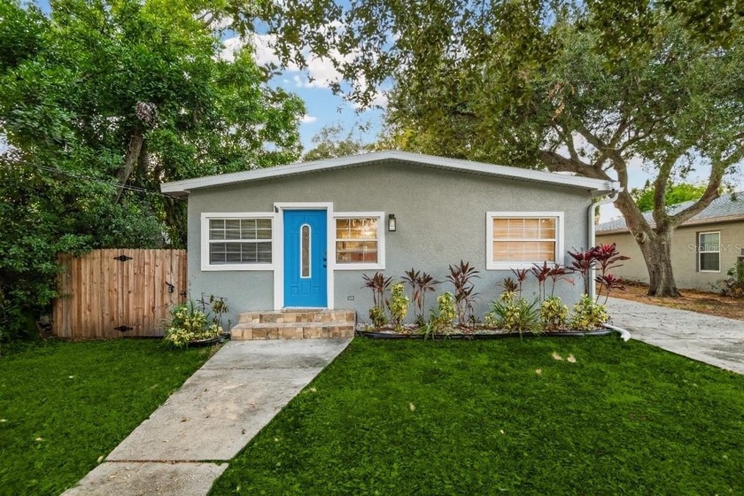 Ready to live like you're on vacation--every single day? Start - Beach Home for sale in St. Petersburg, Florida on Beachhouse.com