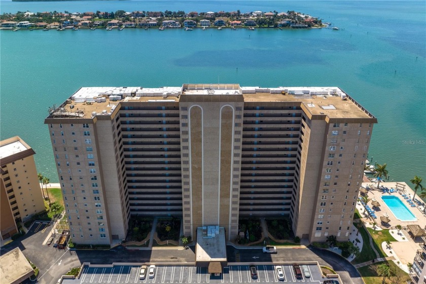 Experience the ultimate in luxury waterfront living in this - Beach Condo for sale in St. Petersburg, Florida on Beachhouse.com