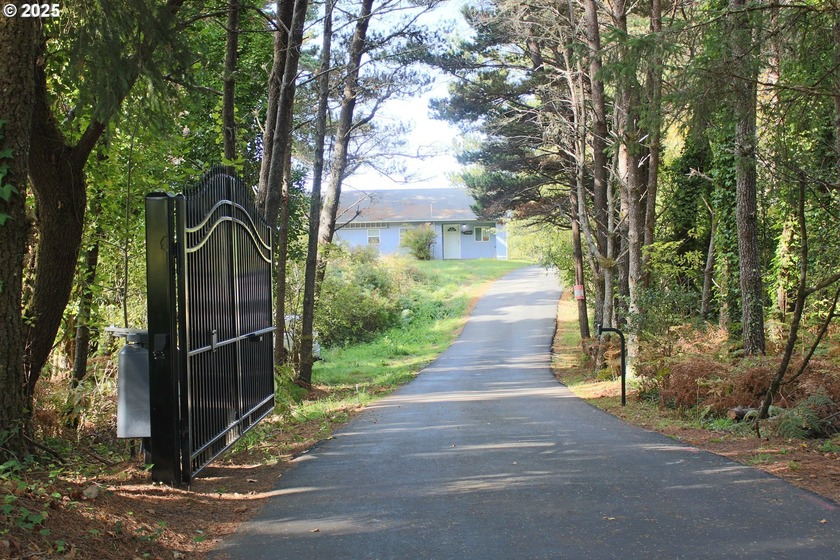 Experience the ultimate in privacy, space, and natural beauty - Beach Home for sale in Long Beach, Washington on Beachhouse.com