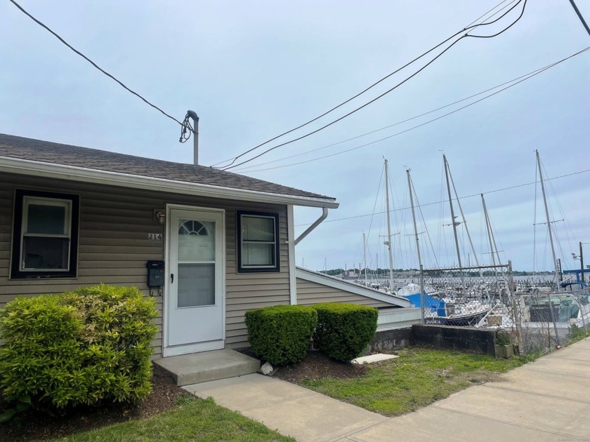 Eagle Condominiums. End unit with 180 degrees of water and city - Beach Condo for sale in New London, Connecticut on Beachhouse.com