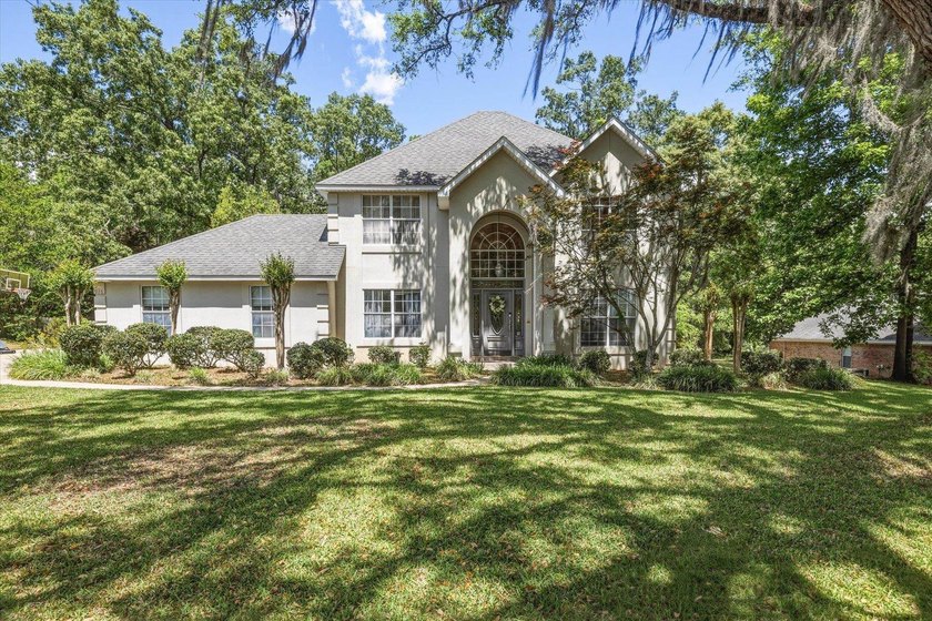 Beautifully maintained 3BR/2.5BA home with 2,807 sq. ft. in - Beach Home for sale in Tallahassee, Florida on Beachhouse.com