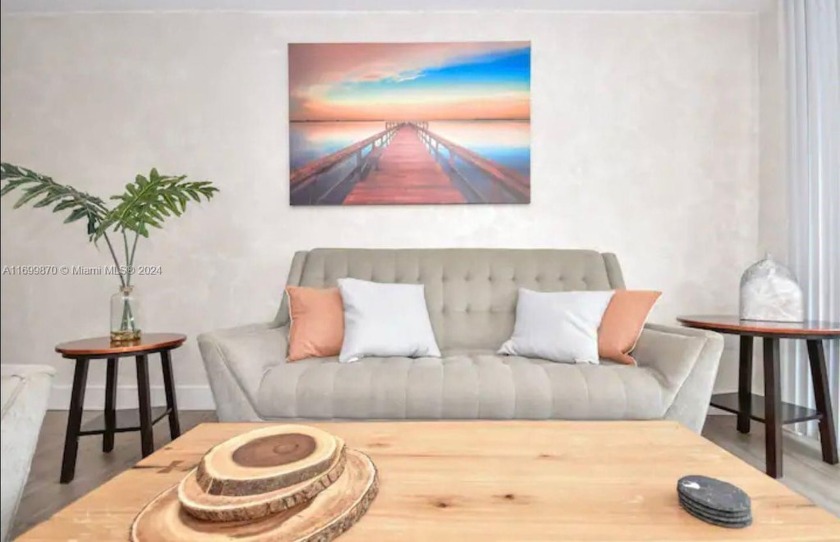 This beautifully furnished condo, complete with stylish - Beach Condo for sale in Sunny Isles Beach, Florida on Beachhouse.com