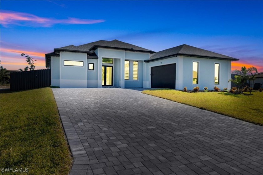 This stunning, hurricane-proof home offers the ultimate in - Beach Home for sale in Cape Coral, Florida on Beachhouse.com